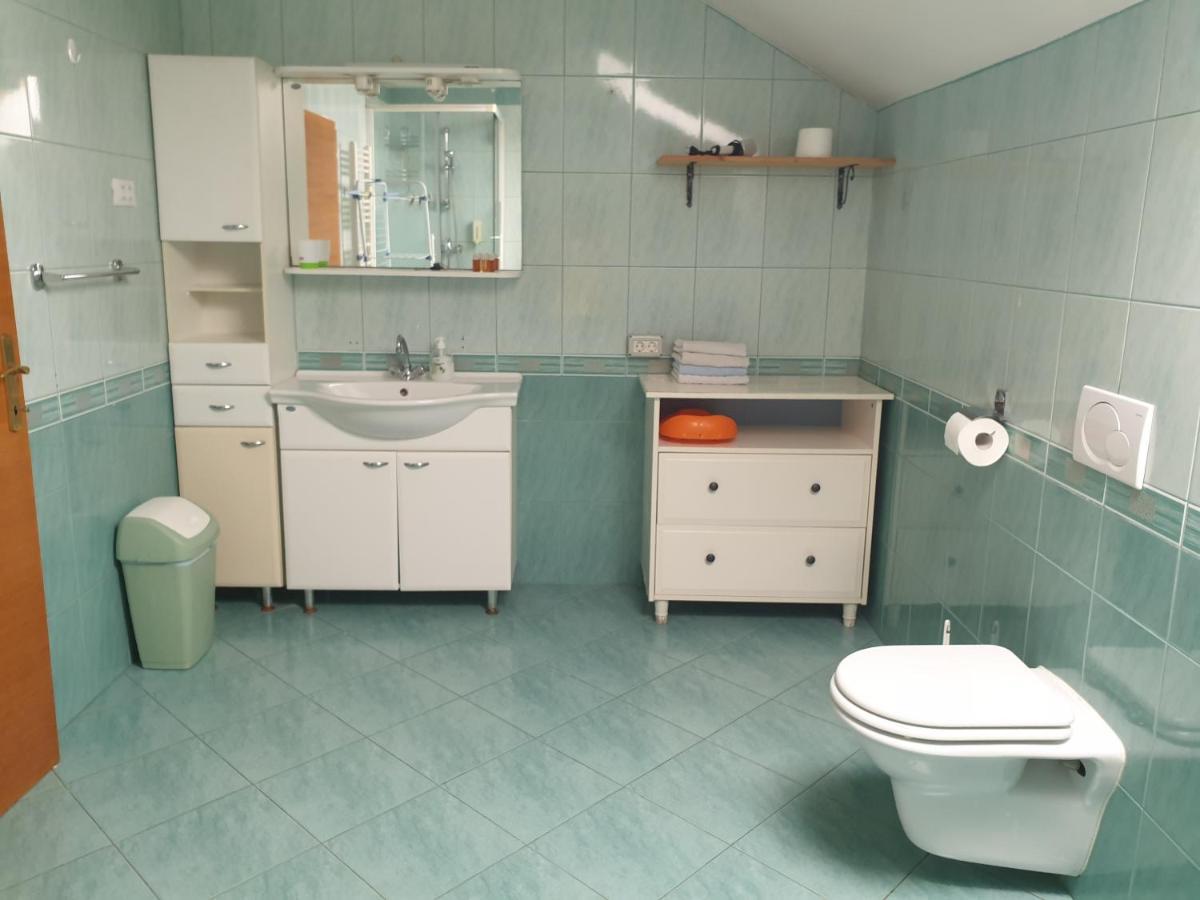 Hisa Bizjak Kranj Bagian luar foto